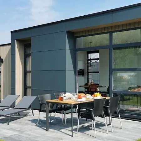 Enkhuizer Aiwenore Dritte Reihe Mit Zaun Haus Nr 246