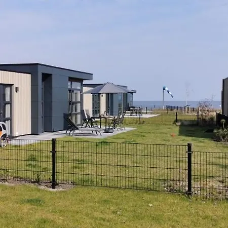 Enkhuizer Aiwenore Dritte Reihe Mit Zaun Haus Nr 246 Enkhuizen