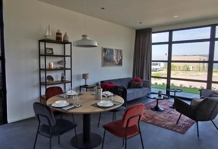 Enkhuizer Aiwenore Dritte Reihe Mit Zaun Haus Nr 246 *