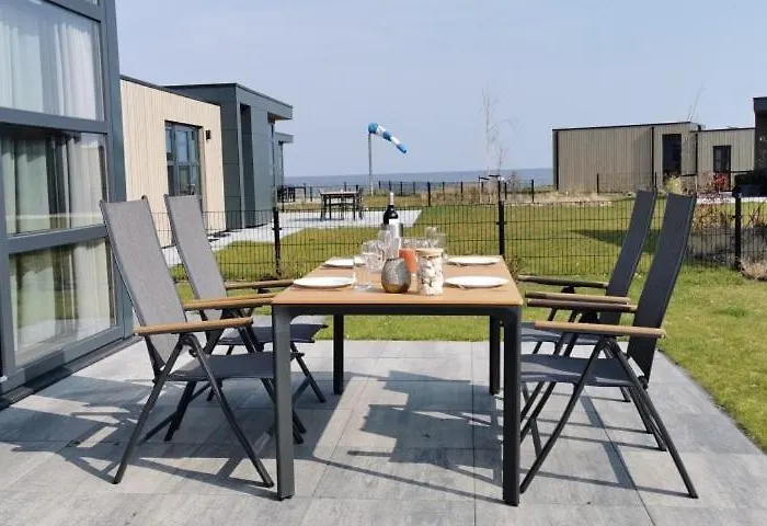 Enkhuizer Aiwenore Dritte Reihe Mit Zaun Haus Nr 246 * 恩克赫伊曾