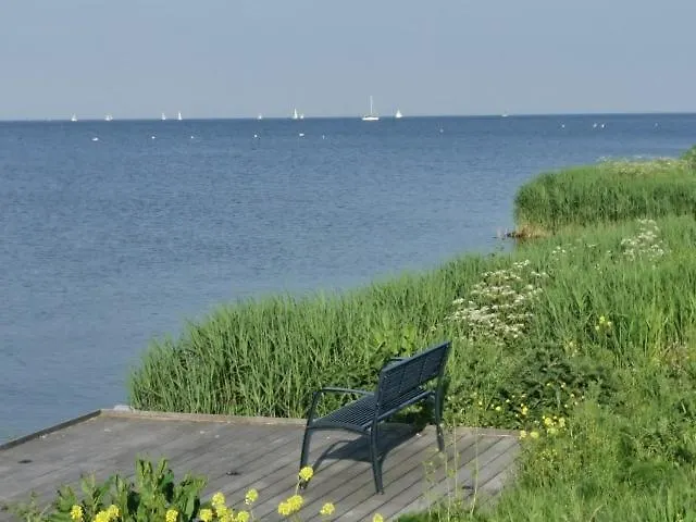 Enkhuizer Aiwenore Dritte Reihe Mit Zaun Haus Nr 246 度假居 恩克赫伊曾